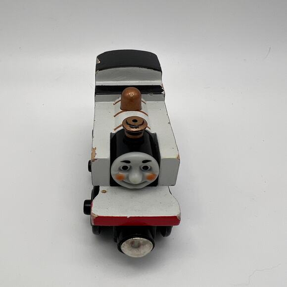 Thomas & Friends Wooden Railway Fearless Freddie Magnet Train Tank Gullane 2003 - Picture 4 of 8
